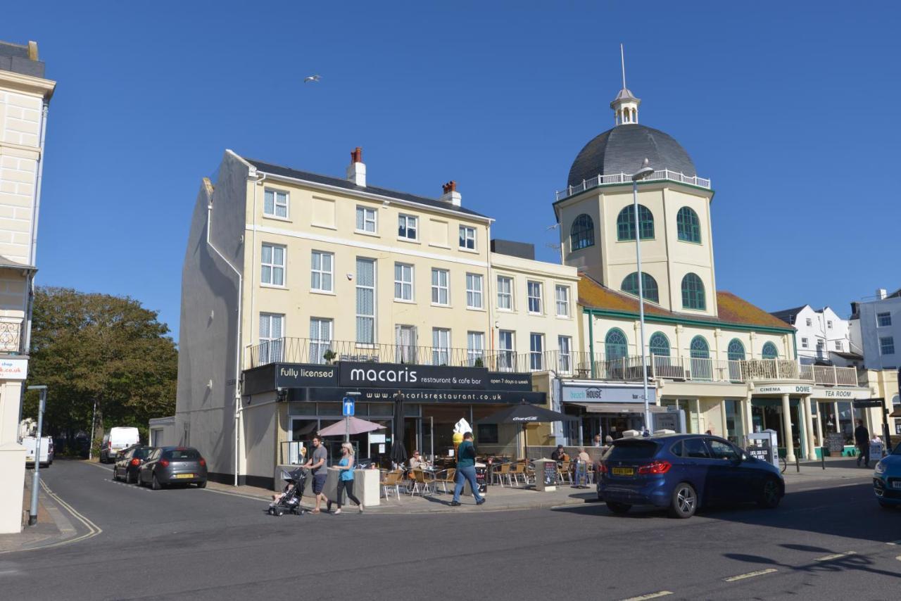 Heene Apartments Near Sea By Urban Hazelnut Worthing Exterior photo